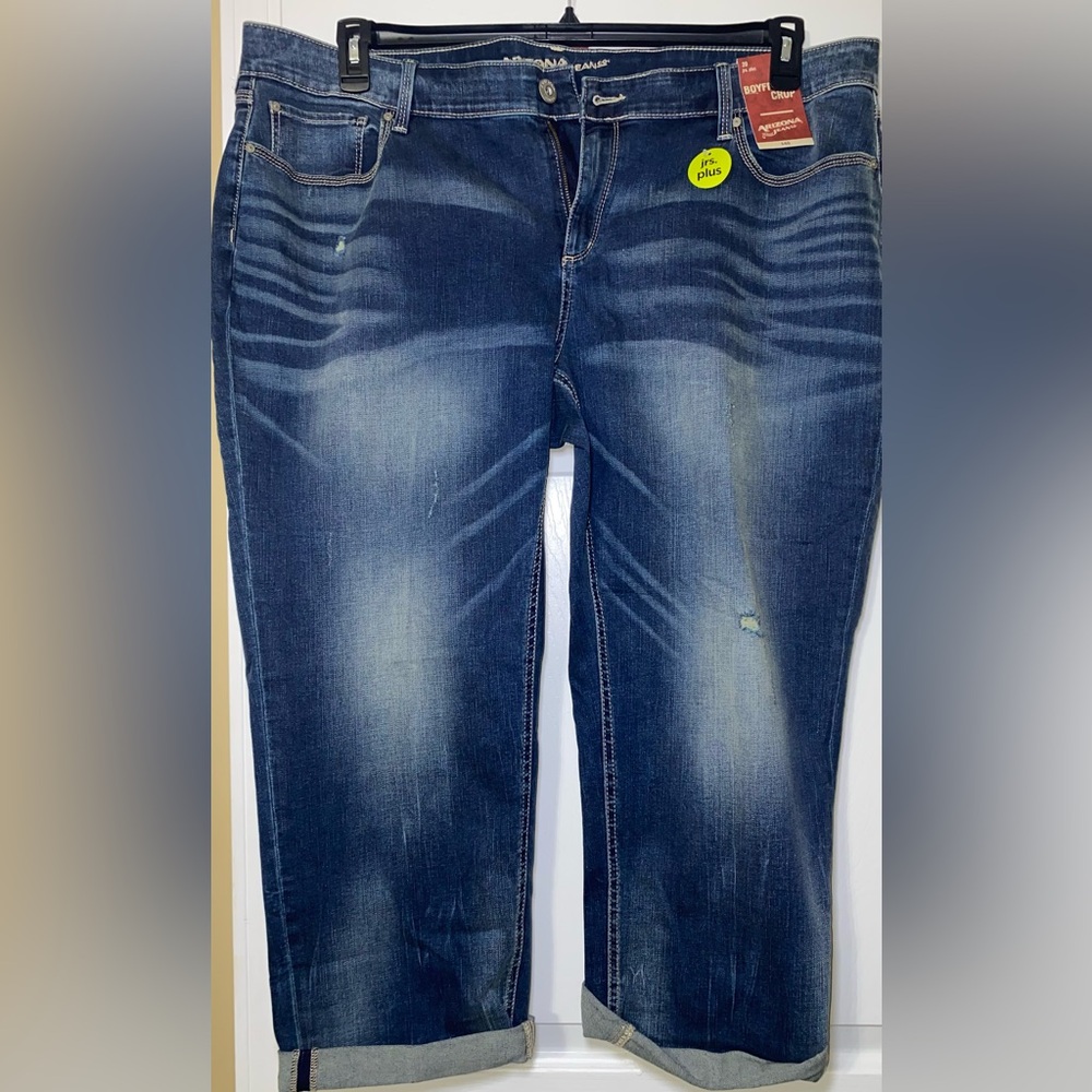 Women’s Arizona Boyfriend Crop Distressed Denim Jeans Jrs. Plus